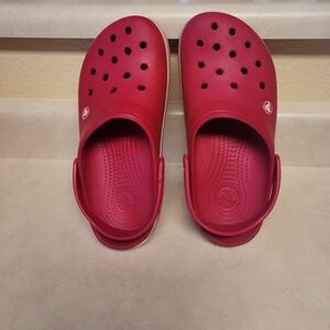 CROCS Women's Red Mules